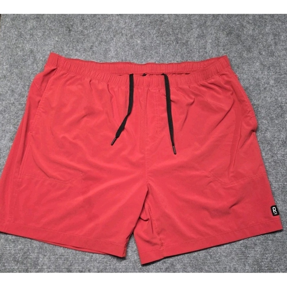 Rhone Shorts Mens 2XL Red Unlined Athletic Gym Essentials 7" Training Workout